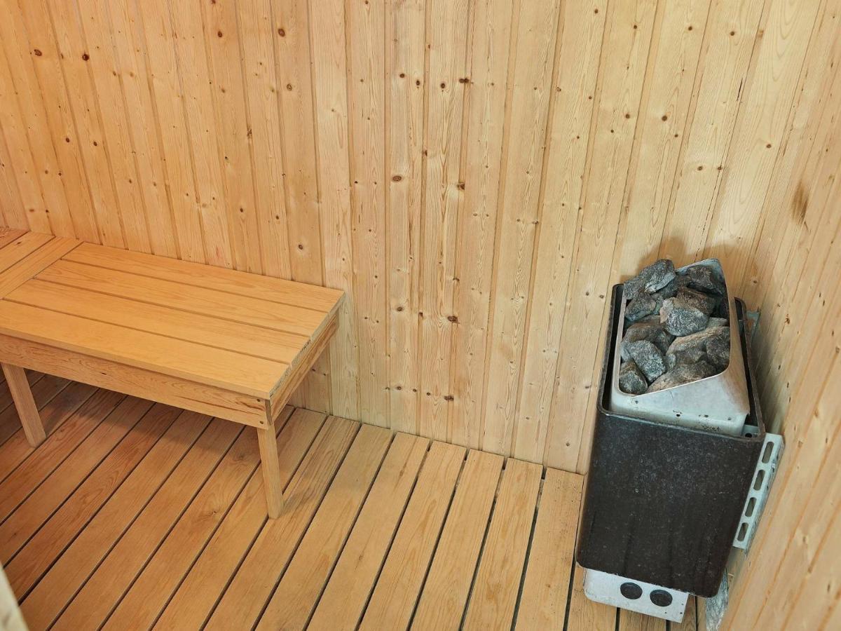 12 Person Holiday Home In Aakirkeby Vester Somarken Exteriör bild