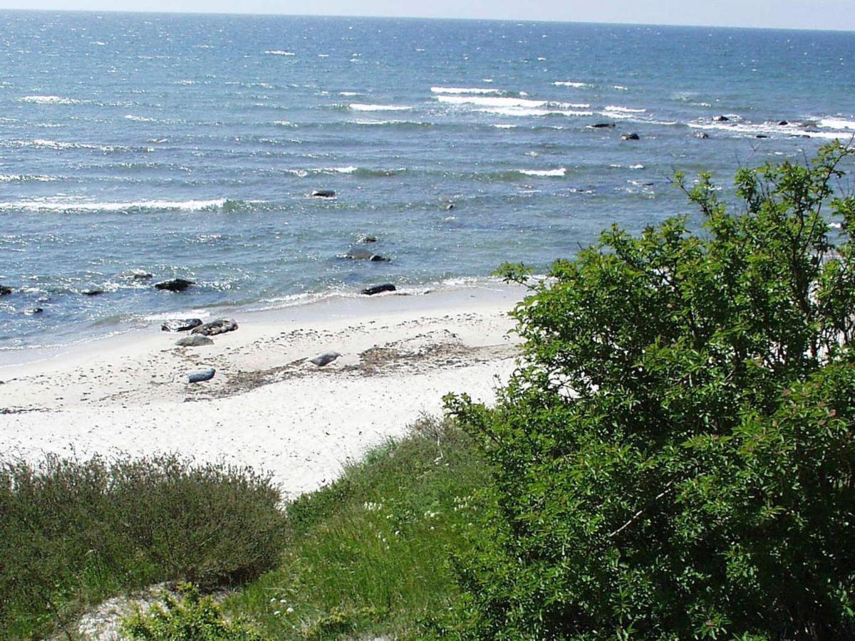 12 Person Holiday Home In Aakirkeby Vester Somarken Exteriör bild